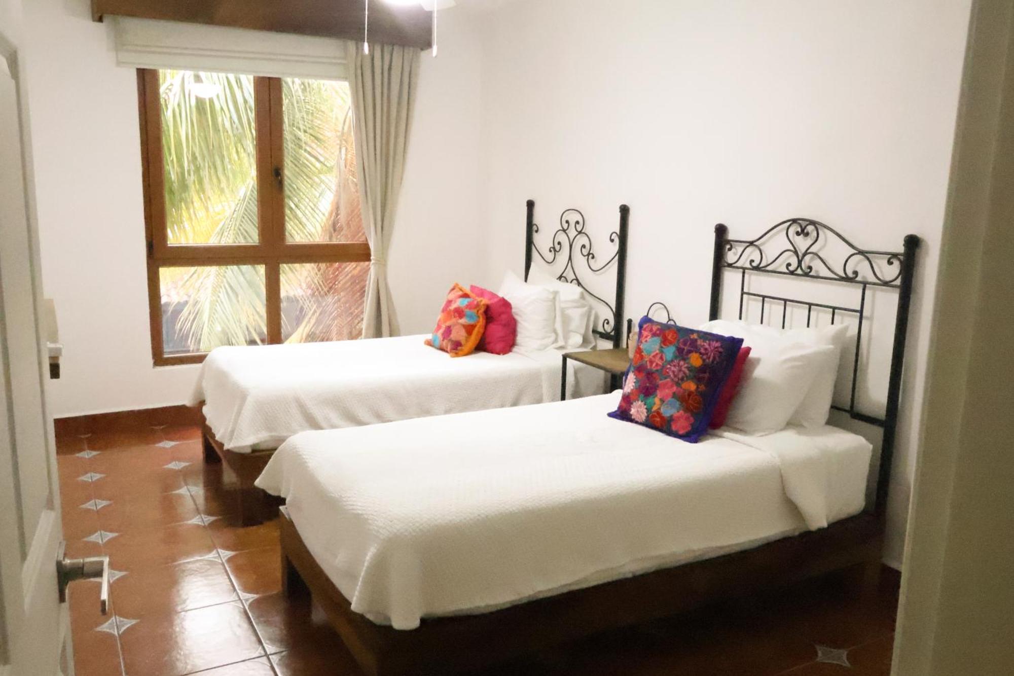 Casa Loteria -Pueblito Sayulita- Colorful, Family And Relax Experience With Private Parking And Pool Hotel Ngoại thất bức ảnh